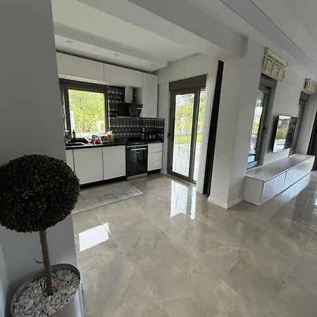Villa Canyon Goeynuek Kemer With Pool Antalya